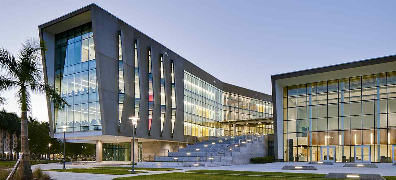 Florida International University, facilities for accreditation to AAALAC