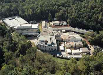 Emory University, Clinical Veterinary Medicine, Administration and Research Building